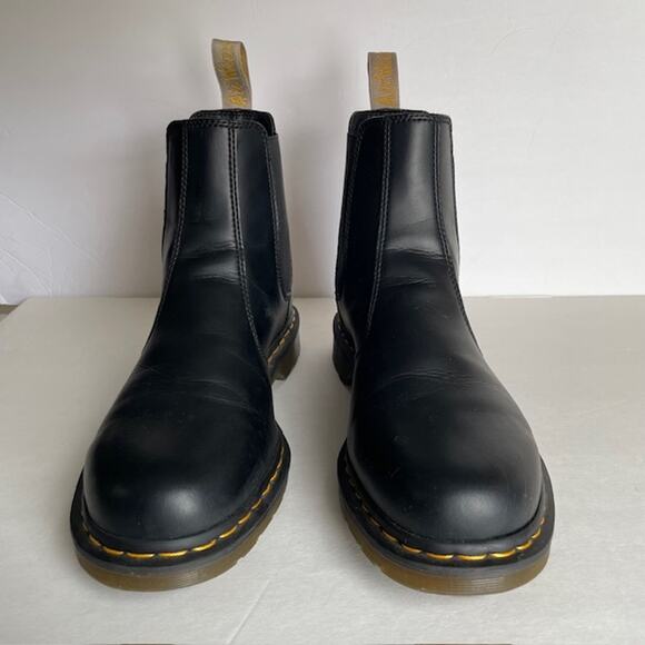 Dr. Martens 2976 Smooth Leather Chelsea Boots Men's Size 13 - Picture 1 of 7